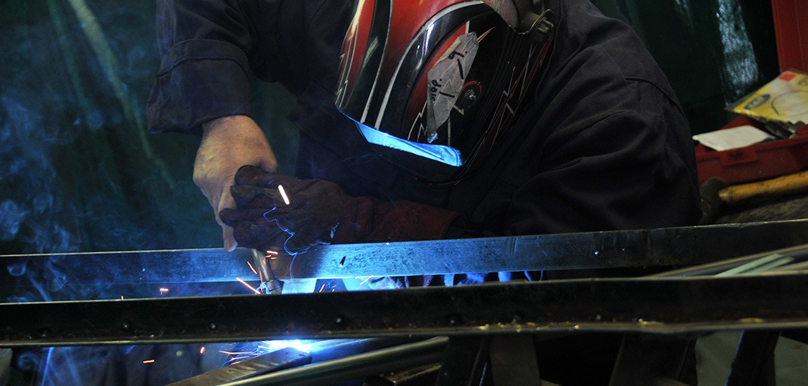 Alt - Positive Report for West Midlands Manufacturing Businesses